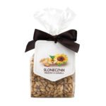 Słonecznik prażony w karmelu w foliowej saszetce z kokardą i bilecikiem