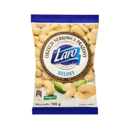 Orzechy nerkowca prażone solone w opakowaniu z symbolicznym zdjęciem