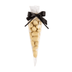 Migdały w czekoladzie białej w foliowym rożku z kokardą