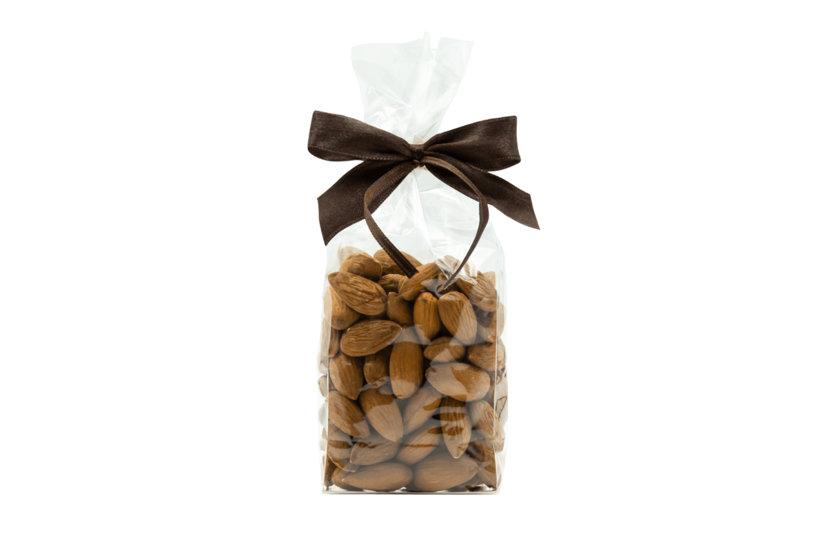 Migdały w foliowej saszetce z kokardą