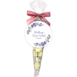 migdaly w czekoladzie bialej z platkami kwiatow