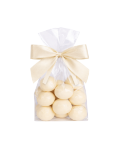 Orzechy laskowe w czekoladzie białej